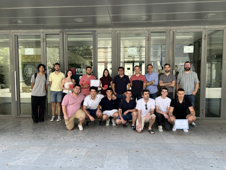 Un sistema autónomo de reparto en la última milla con robots, proyecto ganador del Smart City Challenges 2025